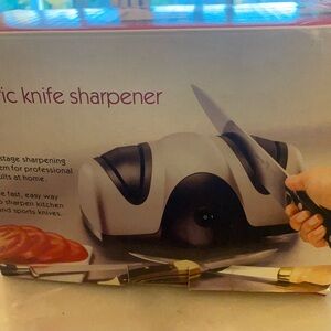 Electric knife Sharpener in opened box